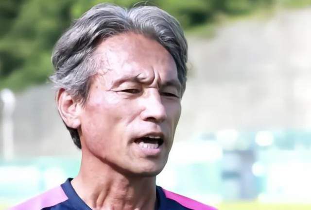 阿v小四郎