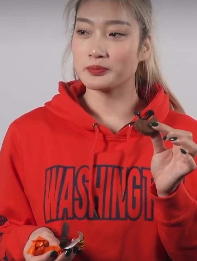 五个女闺蜜把我玩到尿失禁